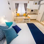 Navis Luxury *