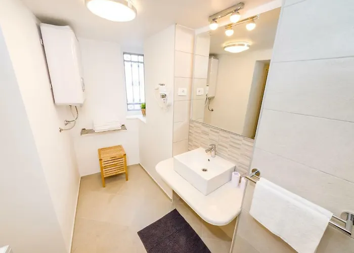 Navis Luxury * Vodice