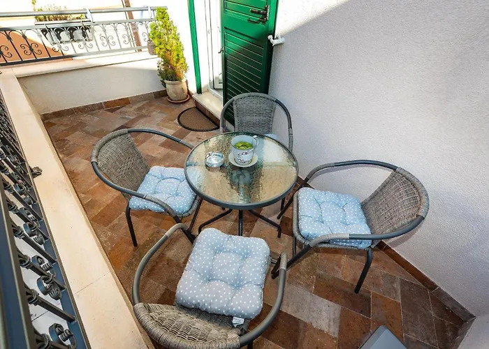 Navis Luxury Lejlighed *